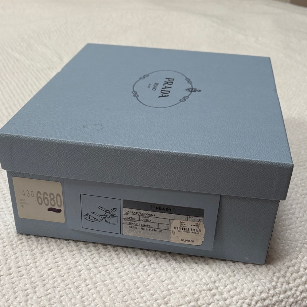 Prada Blue Gift Box - Picture 4 of 4